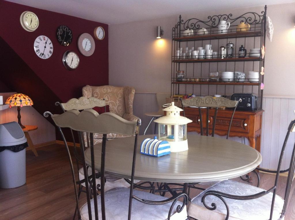 Hotel Bonningtons Stansted Self Catering à Stansted Mountfitchet Chambre photo
