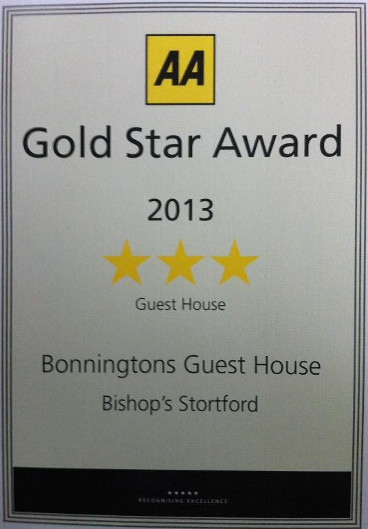 Hotel Bonningtons Stansted Self Catering à Stansted Mountfitchet Chambre photo