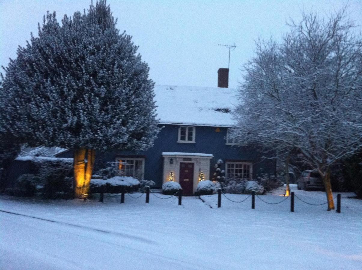 Hotel Bonningtons Stansted Self Catering à Stansted Mountfitchet Chambre photo